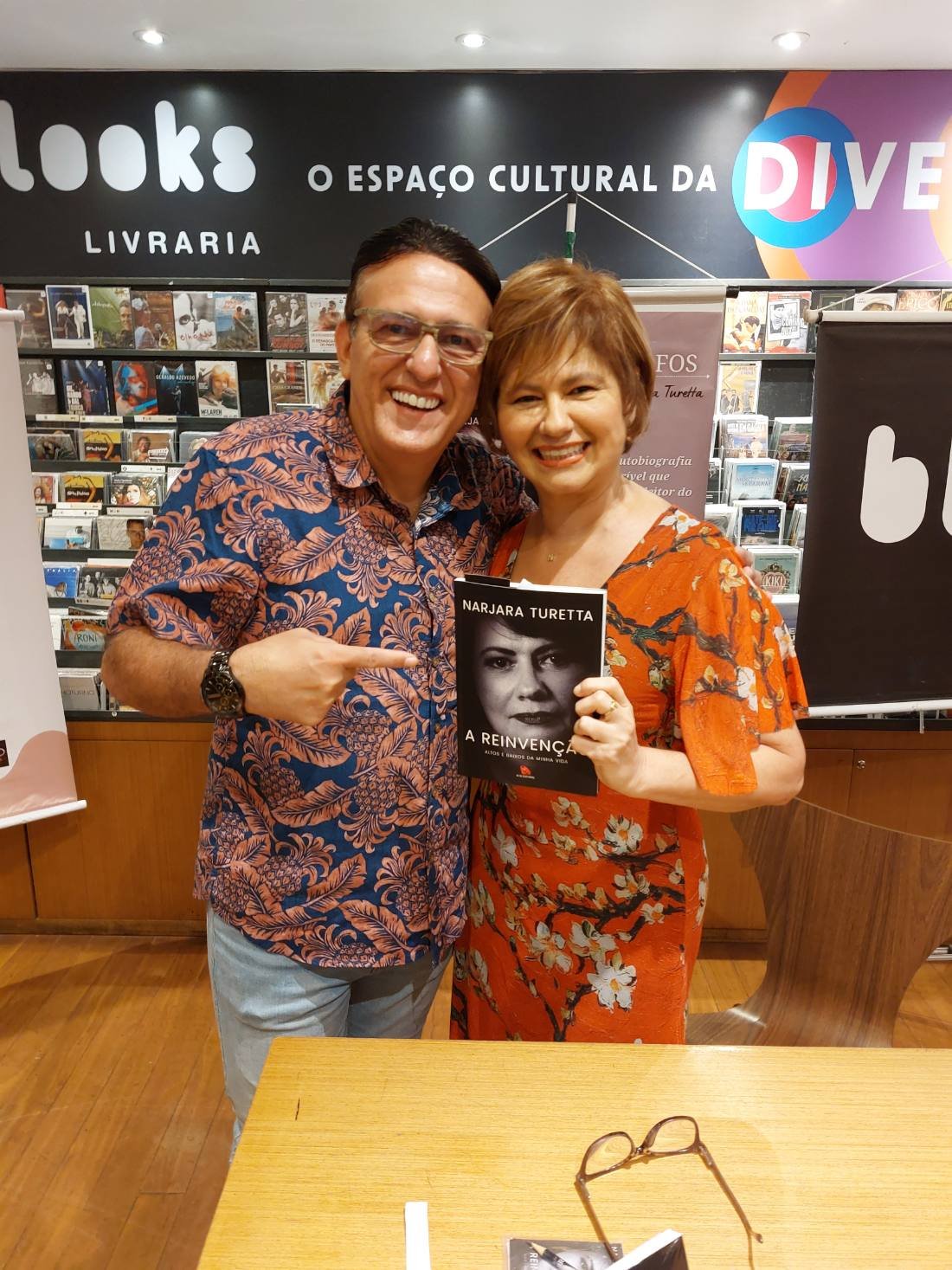 Com Narjara Turetta